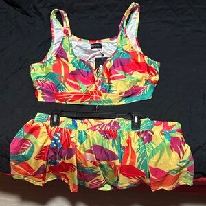 Colorful Tropical Print Swimsuit Size 3X